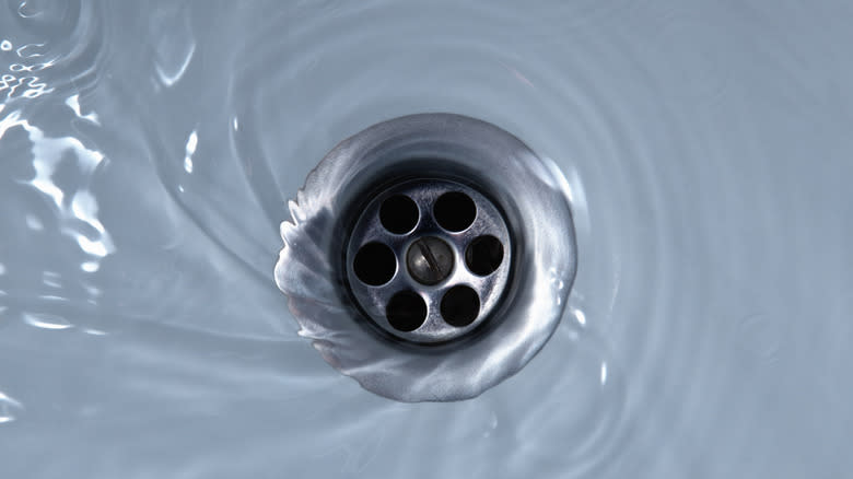 Banyo Giderlerinde Kötü Kokuya Son Veriyoruz